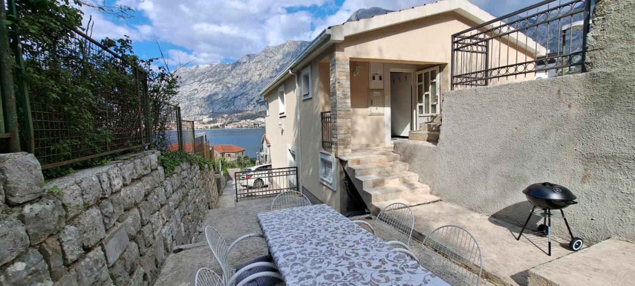 Apartment Vujosevic D&D Kotor Ngoại thất bức ảnh
